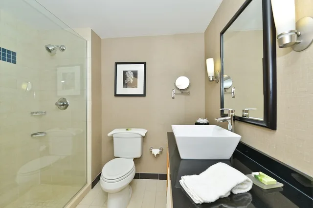 Suite, 2 King Beds, Cambria Hotel Ft Lauderdale Airport South Cruise Port 8/10