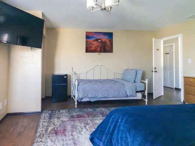 Bryce Trails Bed and Breakfast, Cedar City 14/50