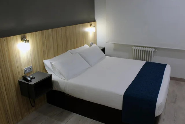غرفة بسرير مزدوج، Hotel Altiana 4/6