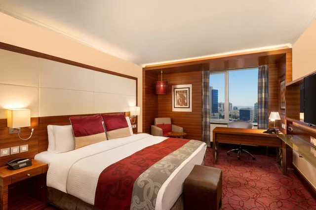 جناح ملكي بسرير فردي للمدخنين، Crowne Plaza Hotel Amman 8/10