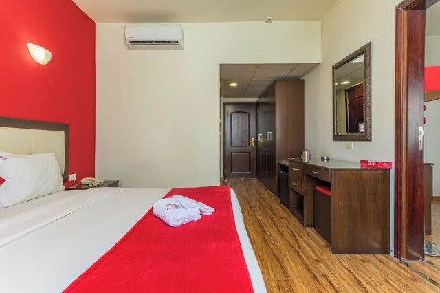 غرفة عائلية بثلاثة أسرّة بغرفتي نوم، Al Murjan Palace Hotel, Jounieh 1/10