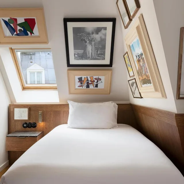 غرفة مفردة، Hotel Pulitzer Paris 2/9