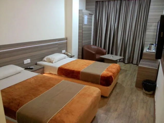 غرفة سوبيريور للمدخنين، Holiday Hotel Batam 1/2