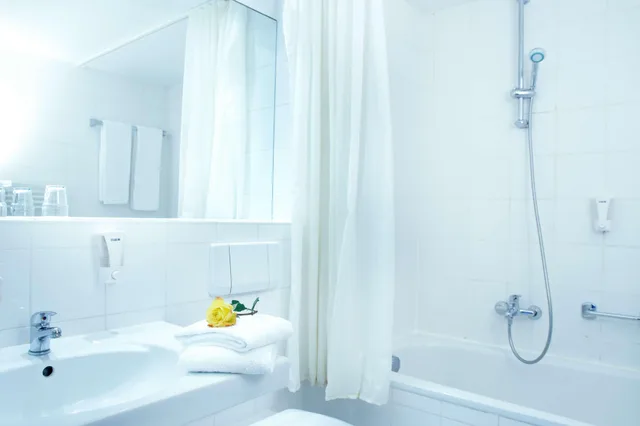 غرفة كومفورت بسريرين منفصلين، Hotel Domicil Hamburg By Golden Tulip Formerly Nordic Domicil 3/4