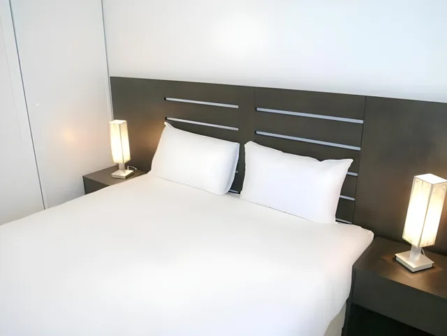 شقة بسرير مزدوج بغرفتين مع أريكة، Appart Hotel Le Liberte 1/2