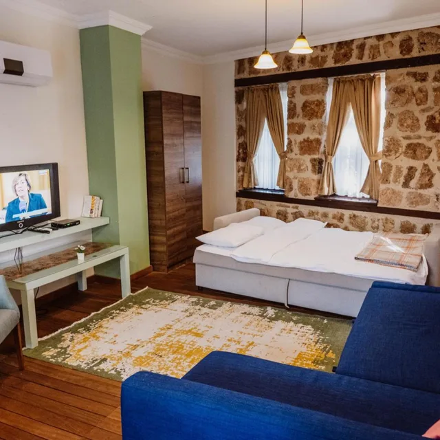 جناح بسرير كينج بإطلالة على المسبح، The Suite Apart Hotel Kaleici 1/10