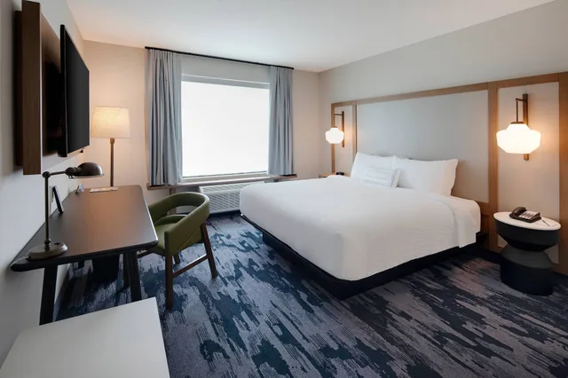 Suite, King Bed, Sofa, Fairfield Inn And Suites By Marriott Tampa Wesley Chapel 1/4