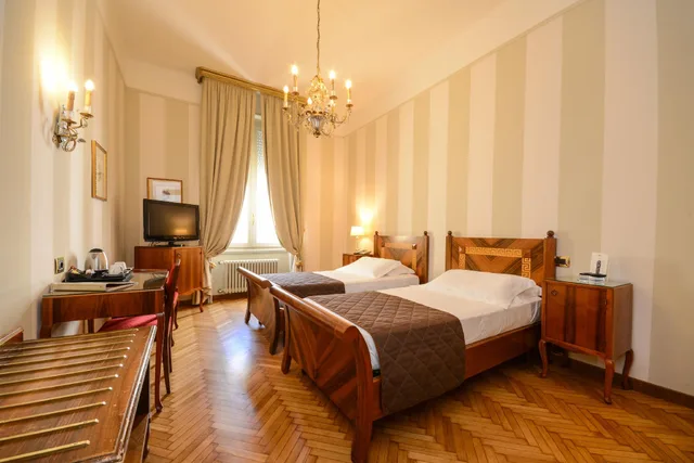 غرفة سوبيريور، Vittoria Hotel 2/3