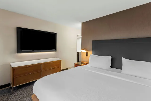 جناح بسرير كينج بغرفة نوم واحدة لذوي الإعاقة، Courtyard by Marriott Chicago Southeast/Hammond 1/2