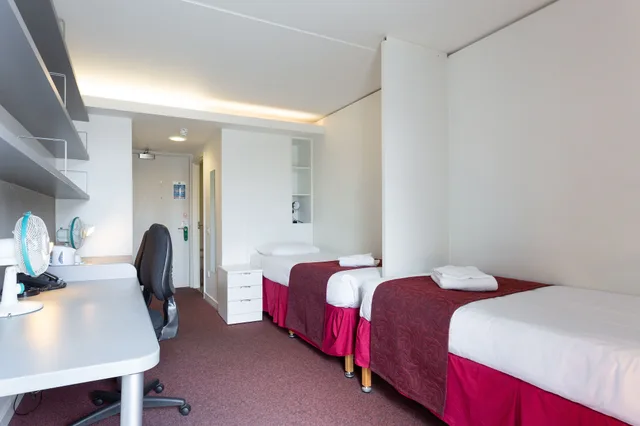 غرفة بسريرين منفصلين، Princes Gardens Campus Accommodation 3/6