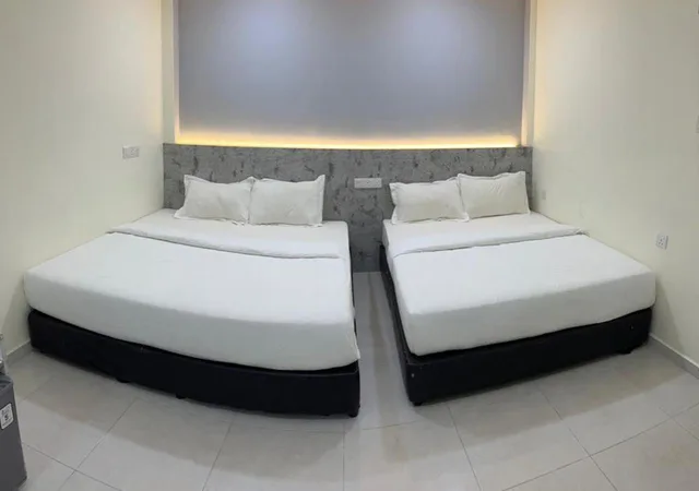 غرفة قياسية رباعية، Dlima Beach Inn 2/10