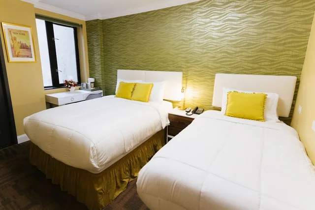 Deluxe, 2 Double Beds, Hotel Richland LES 4/10