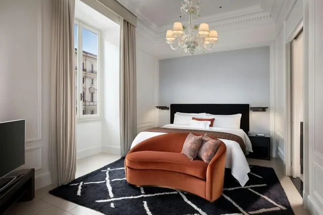 جناح ركني بسرير كينج بإطلالة على المدينة، The St Regis Rome 3/10