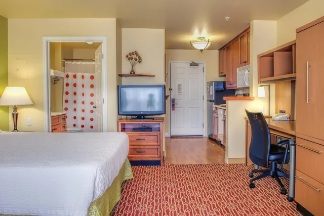 استوديو بسرير كوين مع أريكة بحوض استحمام لذوي الإعاقة، Towneplace Suites Las Cruces 5/8