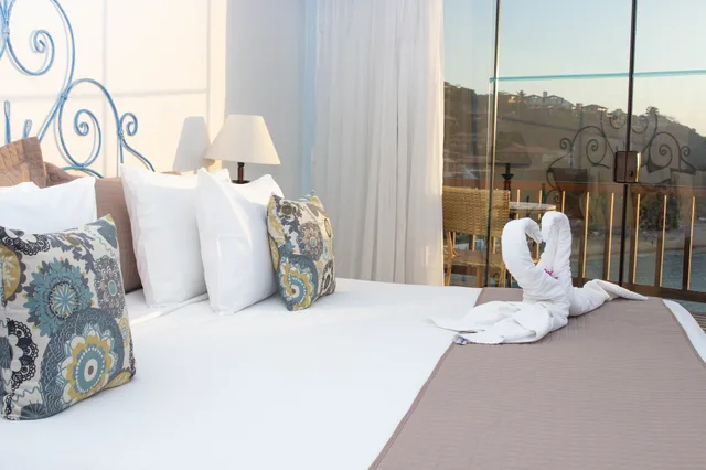 جناح بحوض جاكوزي، Colonna Park Hotel 4/5
