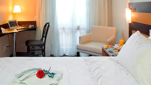 Hotel Piazza Navona By Intercity، بورتو أليغري 21/39