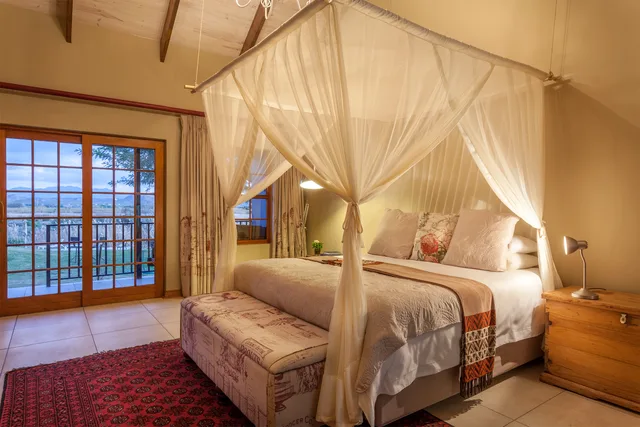 Deluxe, Main House، De Zeekoe Guest Farm 1/5