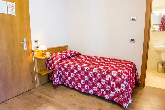 غرفة مفردة، Albergo Punta Zerbion 7/8