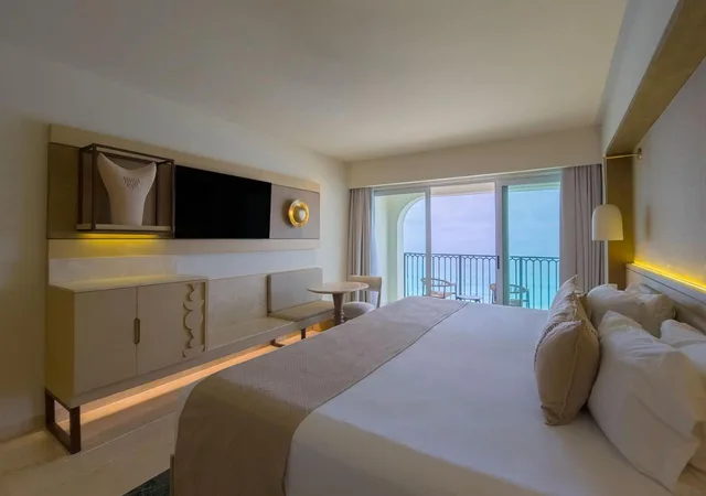 جناح ملكي بسرير كينج، Grand Park Royal Cancun All Inclusive 3/7