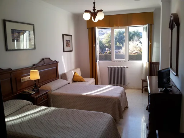 غرفة بسرير مزدوج أو سريرين منفصلين، Hotel Río Piscina 5/8