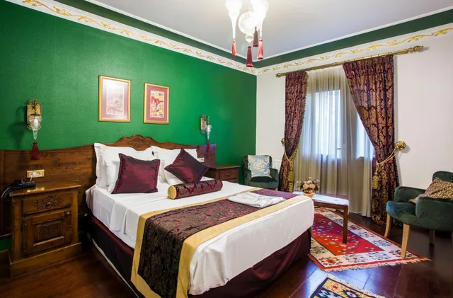 غرفة بسرير مزدوج بشرفة، Garden House Istanbul 3/10