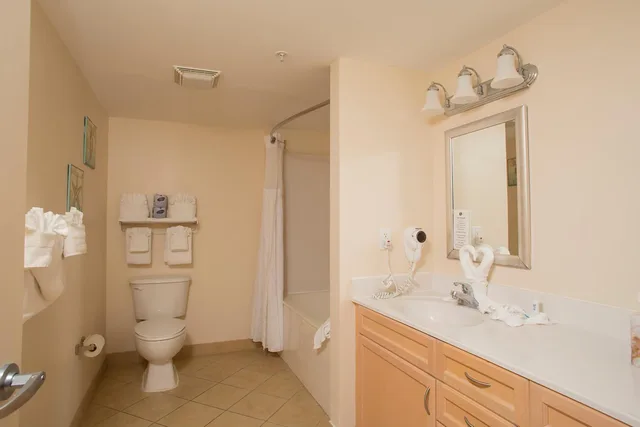 جناح بإطلالة على البحر بغرفتي نوم، Prince Resort 4/6