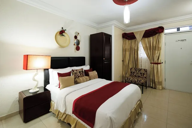 غرفة قياسية بسرير مزدوج بمطبخ صغير، The Ritzz Exclusive Guest House 4/10