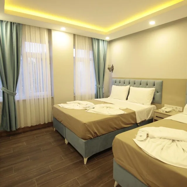 غرفة ديلوكس بسرير مزدوج، Hira Hotel 2/10