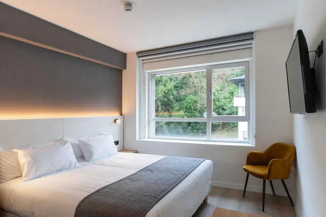 غرفة بسرير كوين، Hotel Distrito Oeste 1/4