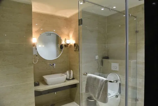 كوخ مفرد، Pride Hotel And Convention Centre 2/2