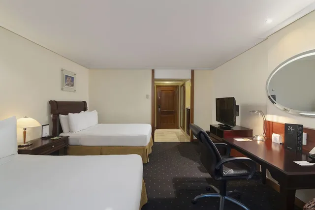 Room, Single, King Bed, Ocean Front, Catalonia Santo Domingo 7/10
