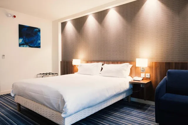 Standard, Single Bed, Holiday Inn Express Lille Centre by IHG 2/6