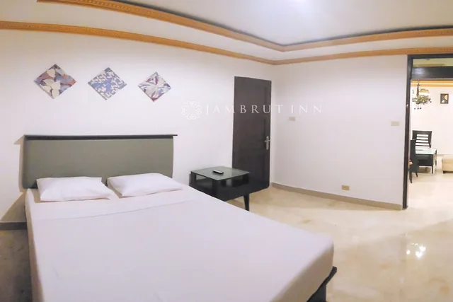 غرفة تنفيذية بسرير كوين، Jambrut Inn Hotel 1/10