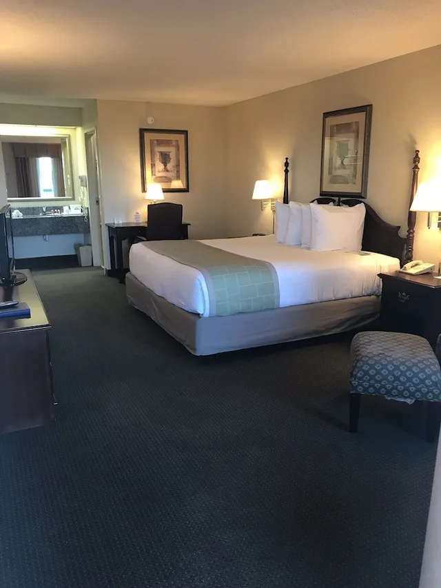 غرفة بسرير كوين للمدخنين، Days Inn by Wyndham Metter 1/3