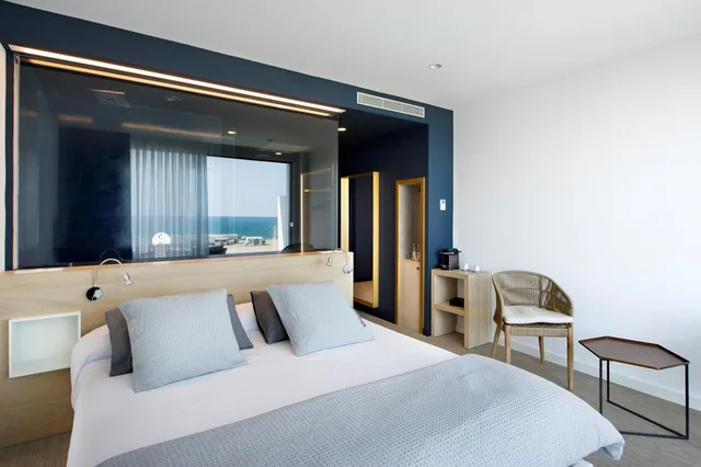 غرفة بسرير مزدوج بإطلالة على البحر، Donna Hotel Boutique 2/5