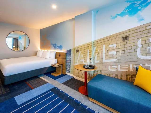 غرفة سوبيريور بسرير كينج، Novotel Melbourne Preston 5/8