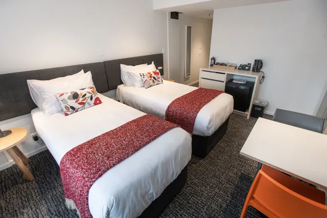 غرفة ديلوكس عائلية بسرير كوين وسريرين منفصلين، Hotel Give 6/10