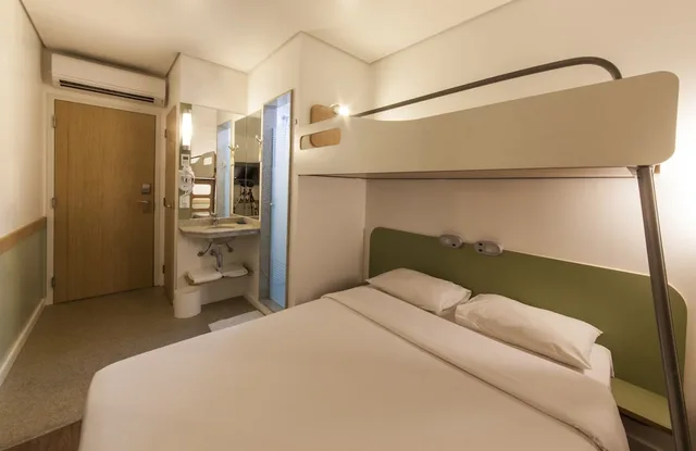 غرفة قياسية بسرير مزدوج وسرير بطابقين، Ibis Budget Manaus 5/10