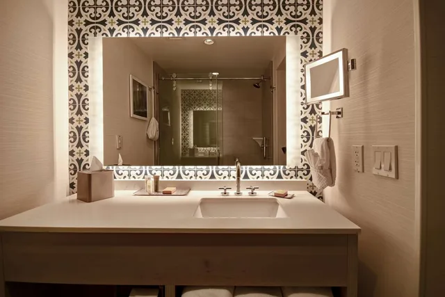 Room, 2 Double Beds, Ocean Front, Balcony، Doubletree By Hilton Virginia Beach Oceanfront South 2/3