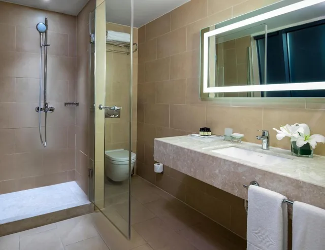 Presidential, Suite, King Bed, Windsor Hotel & Convention Centre Istanbul 4/6