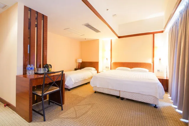 غرفة ثلاثية بإطلالة على الجبل، Warwick Hotel Cheung Chau 1/2