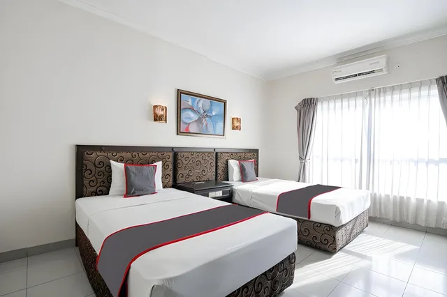 Suite Twin Indonesia، Collection O Senapelan Near Rsud Petala Bumi Formerly De Town Hotel 2/2
