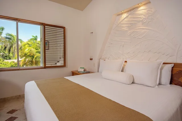 غرفة عائلية بإطلالة على الحديقة، Sunset Fishermen Beach Resort All Inclusive 1/4