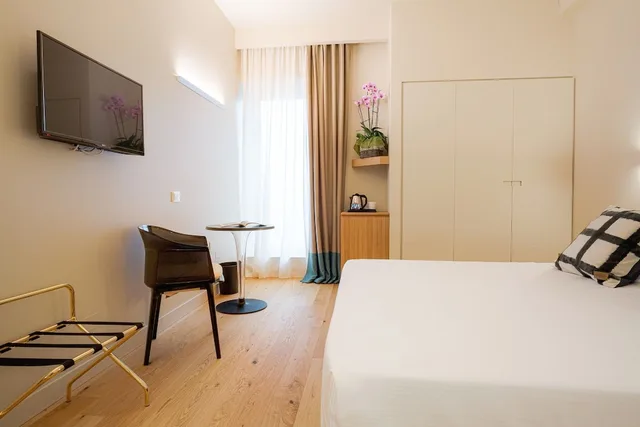 غرفة قياسية بسرير مزدوج، Hotel Politeama 2/4