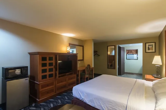 جناح ديلوكس بسرير كينج وسريرين كوين، Motel6 Snyder, TX 2/6