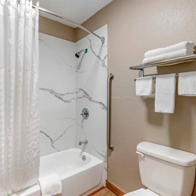 غرفة بسريرين كوين، Quality Inn & Suites New Boston - Texarkana West 3/3