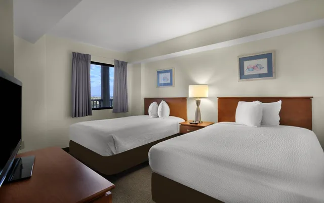2 Bedrooms, Apartment, Ocean Front، Beach Cove Resort 1/6