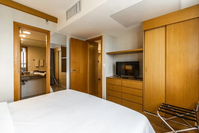 Superior, King Bed, Tower View, Sofa، Brasil 21 Convention Affiliated by Melia 5/10