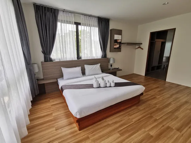 غرفة سوبيريور بسريرين منفصلين بغرفتي نوم، Nana Beach Hotel 2/2