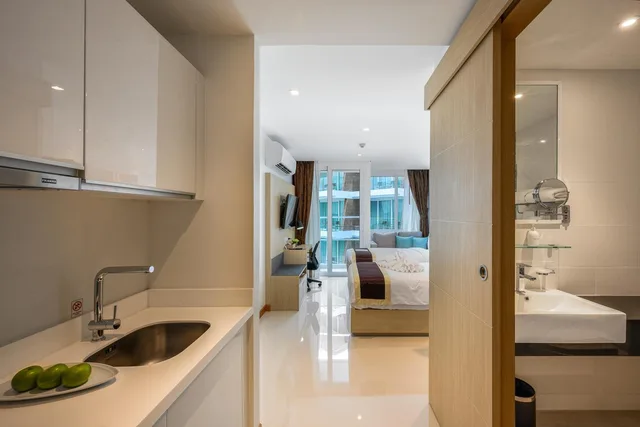غرفة سوبيريور بسرير فردي، The Beachfront Hotel Phuket 10/10